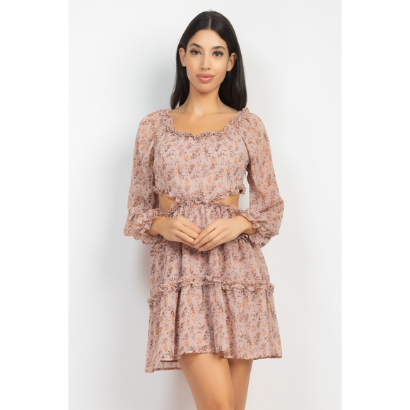 Ruffled Cutout Ditsy Floral Dress - Picture 4 of 8